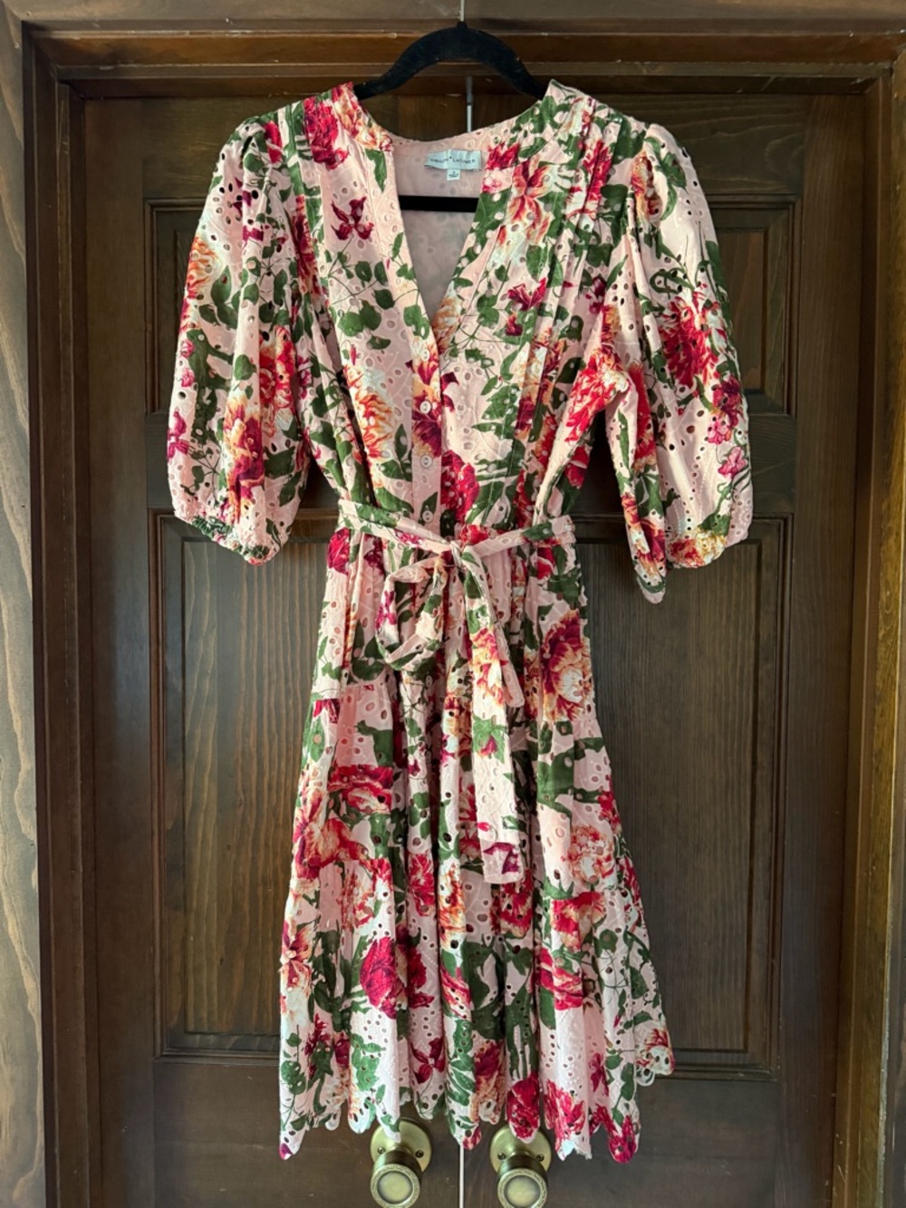 Gibson & Latimer Floral Eyelet Puff Sleeve Midi Dress - Small